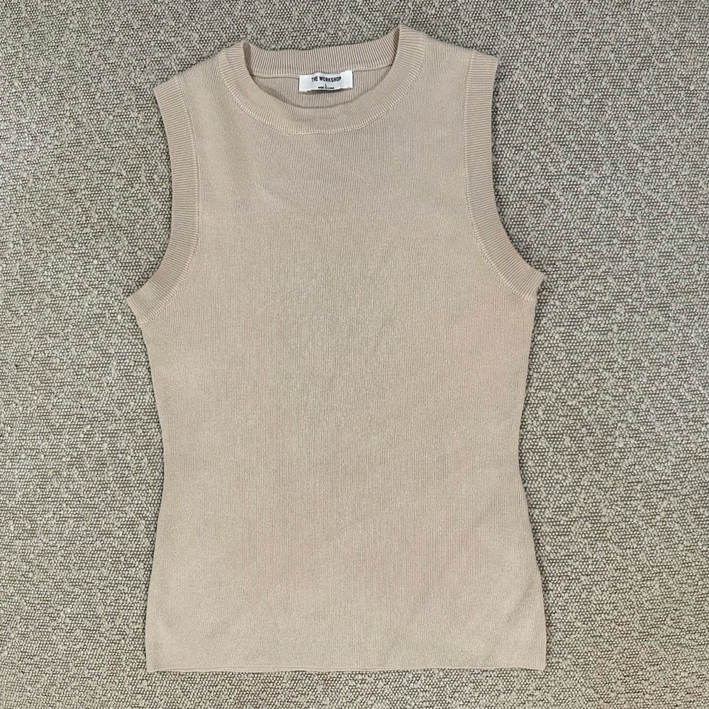 The Workshop Neutral Sleeveless Knit Top – Size L